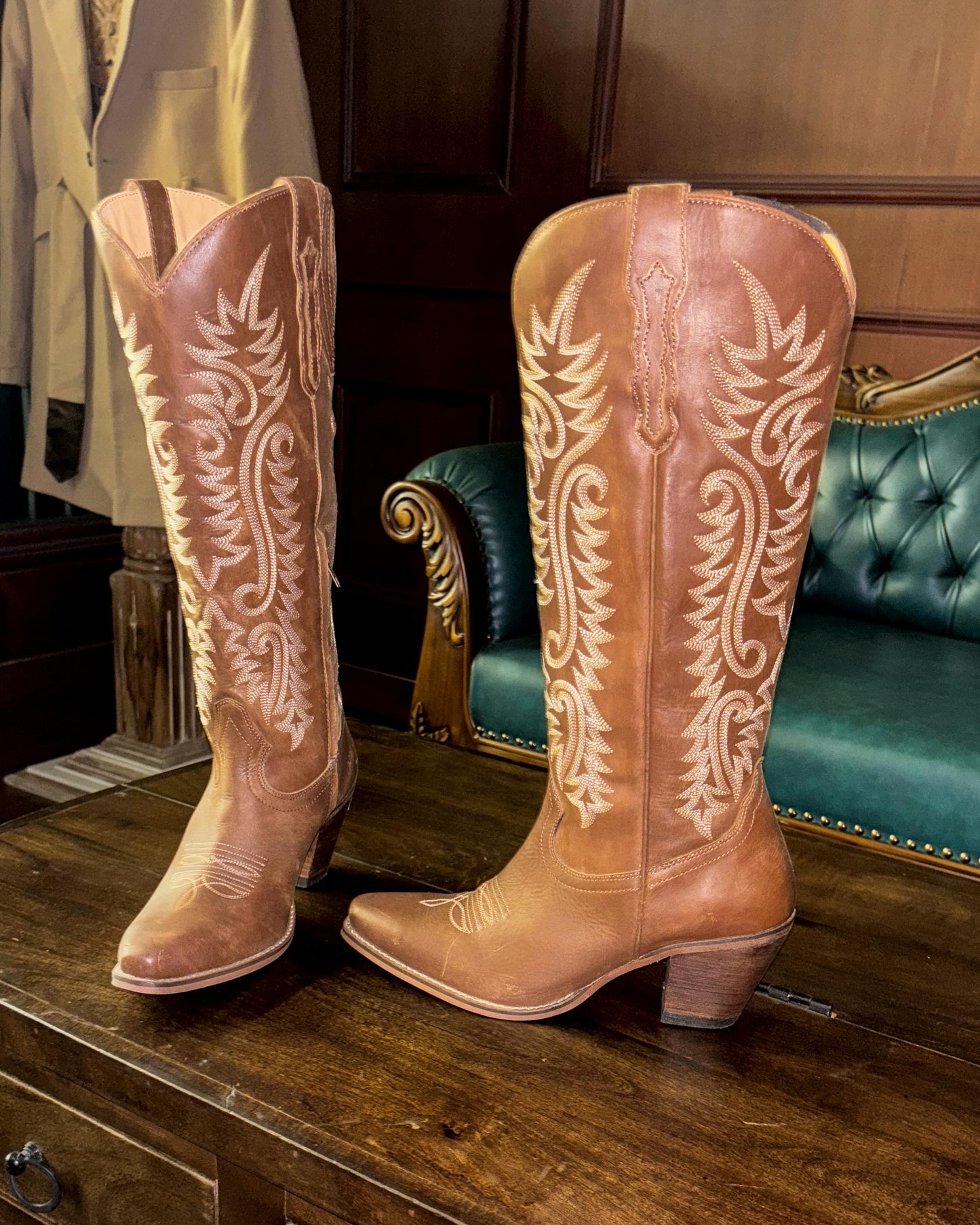 Tan Outlaw Boot